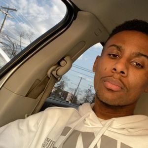 Meet your Posher, Jeremiah